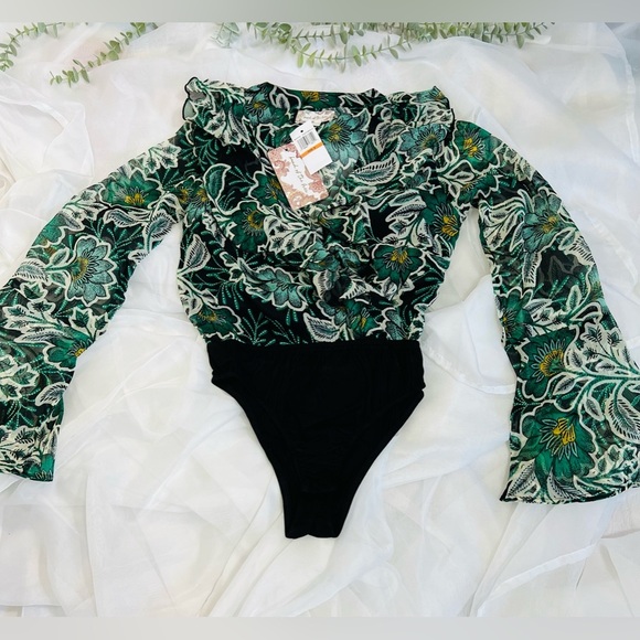 Band Of The Free THE BONNIE EMERALD FLORAL LONG SLEEVE BODYSUIT Size Small - Picture 2 of 10